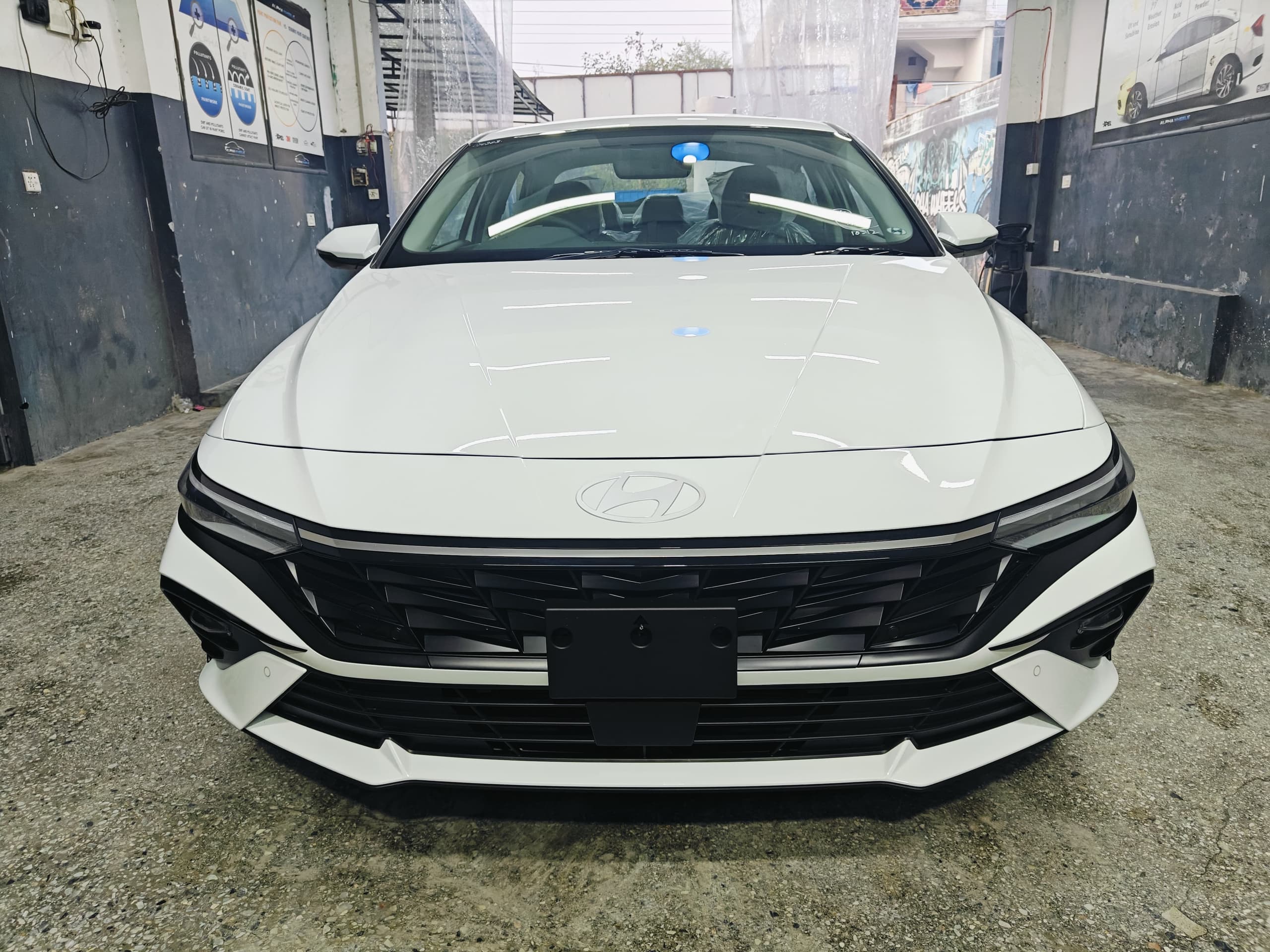 Hyundai Elentra by Alpha Wheels